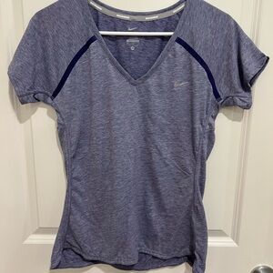 Nike Fitted Short Sleeve V-Neck Tee